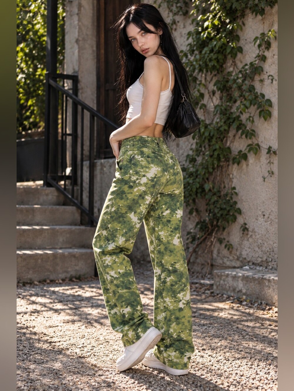 Urban Outfitters Green Camo Pants XS Poplin Camo Casual Streetwear Trousers CC